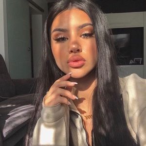 Meet your Posher, Summer